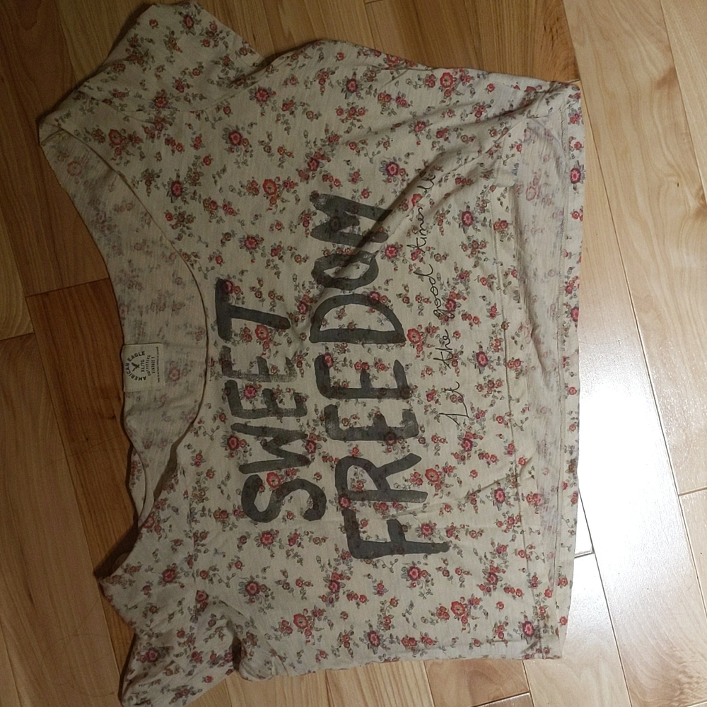 American Eagle Crop Top XL